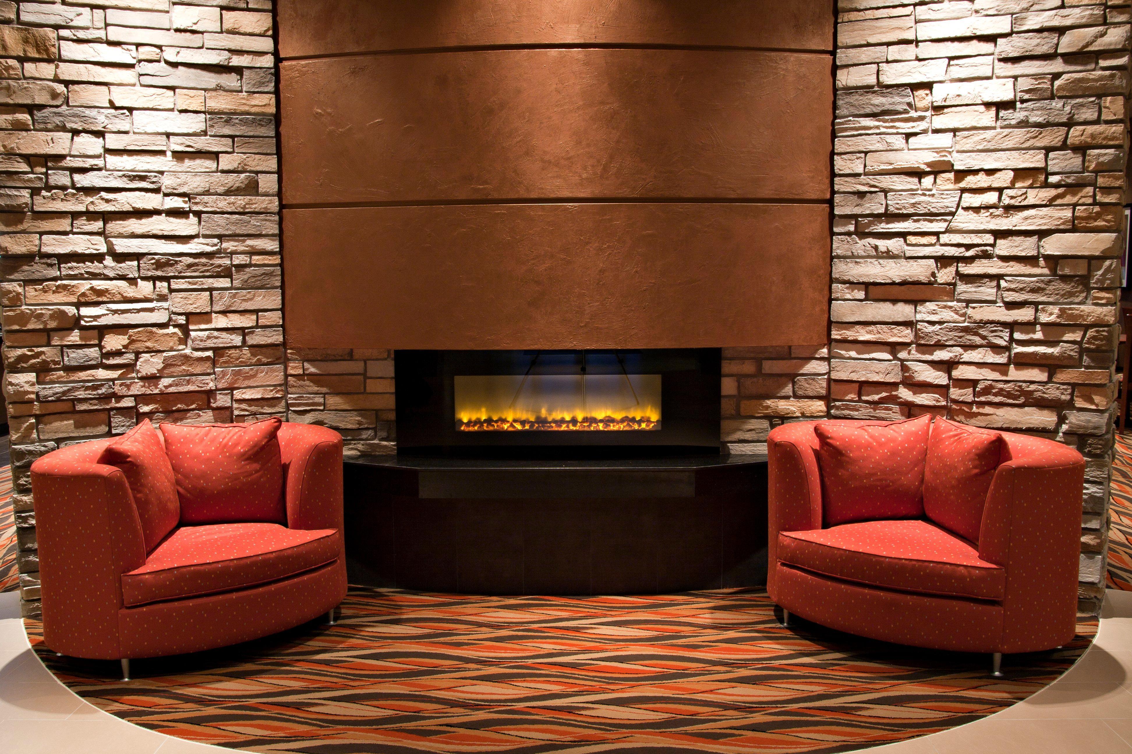 Holiday Inn Express Pembroke By Ihg Exterior photo