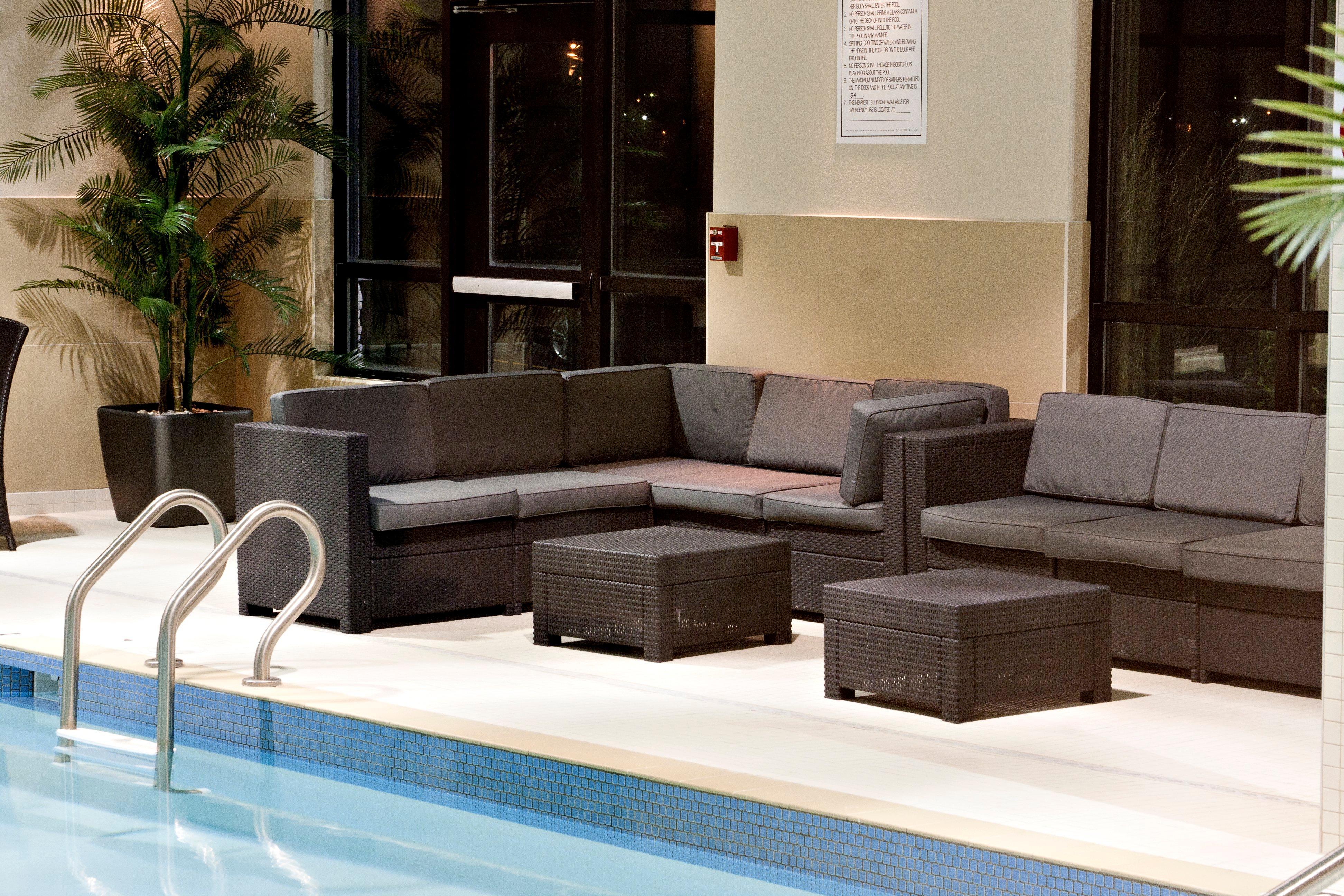 Holiday Inn Express Pembroke By Ihg Exterior photo